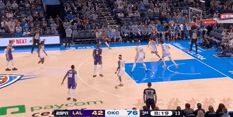 开云体育动态：两节崩盘！湖人29分惨败，这一战认清三大事实，亚历山大稳了